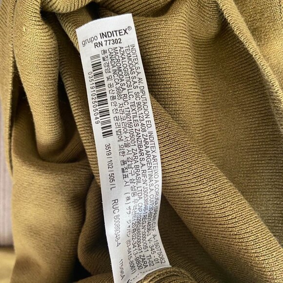 Ribbed Knit Moss Sweater (M) - Picture 8 of 8